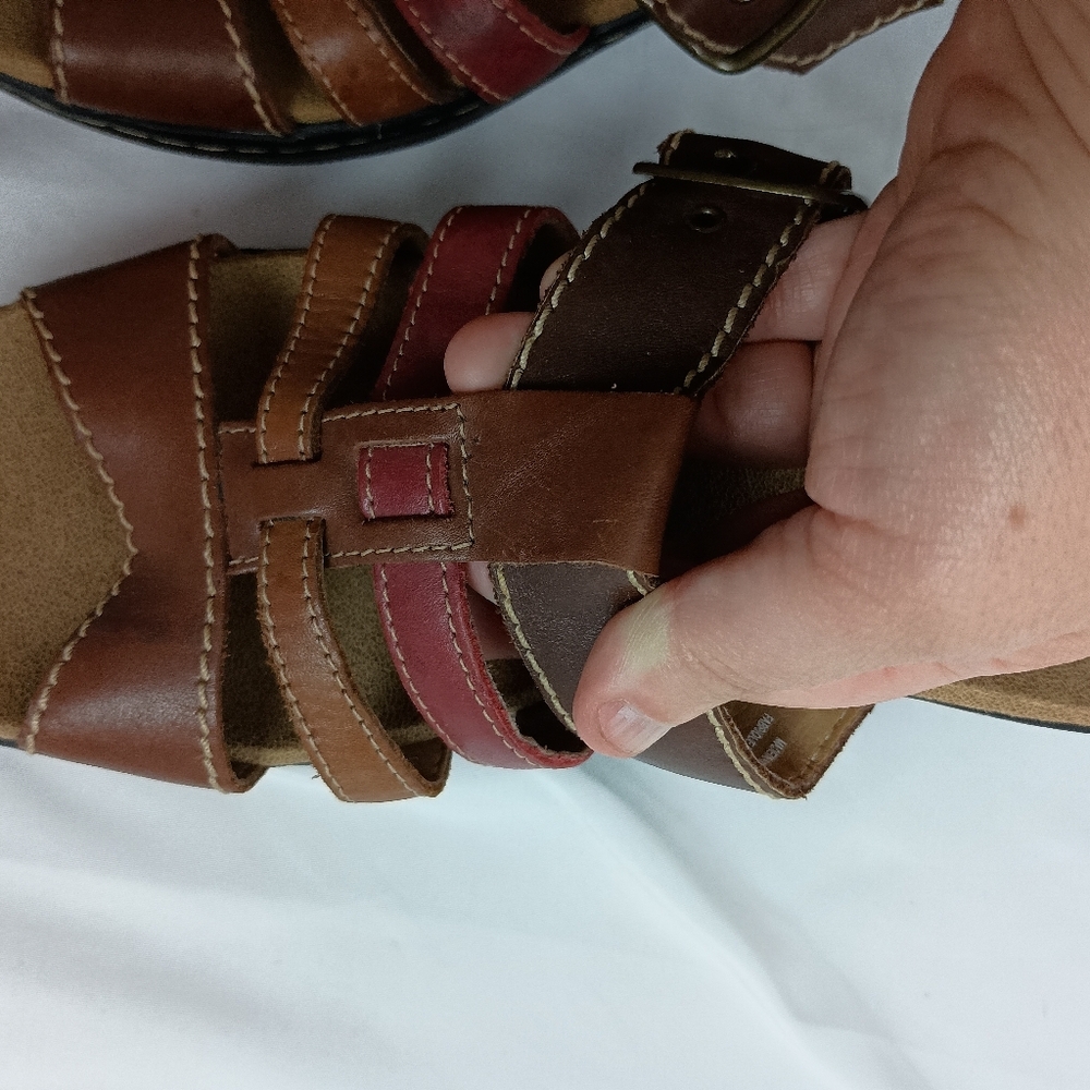 Clarks Women's Strappy 8 Brown Red Summer Casual Boho Slip On Sandals (#3) - Picture 3 of 8